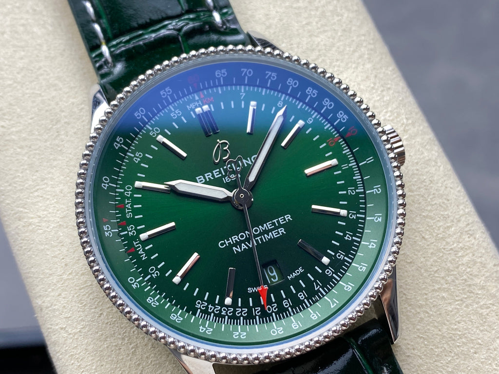 NAVITIMER AUTOMATIC 41 STEEL CASE GREEN DIAL