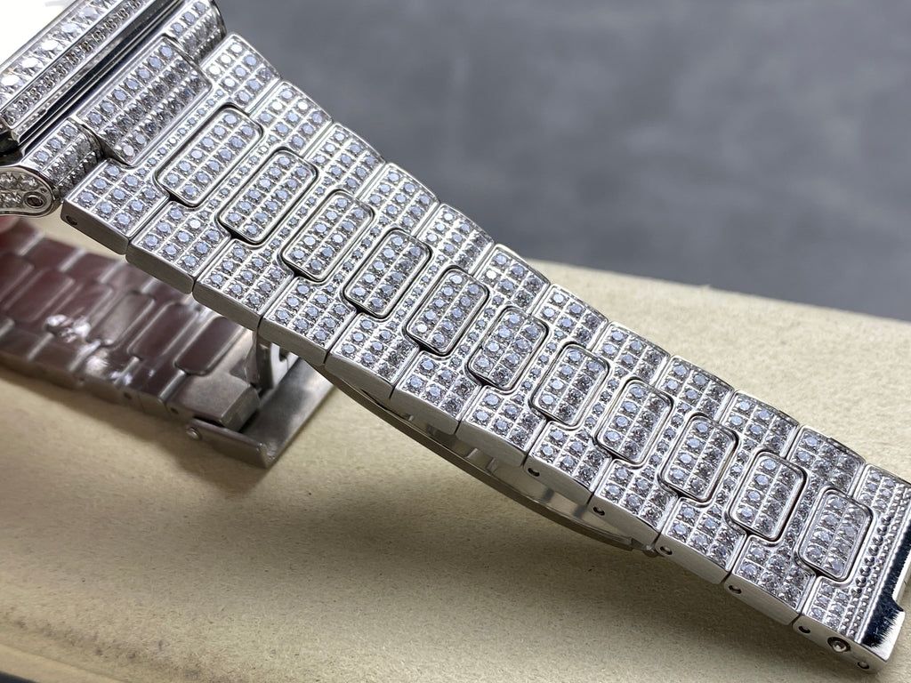 CUBITUS AUTOMATIC ALL STEEL ATTACHED DIAMOND RED DIAL