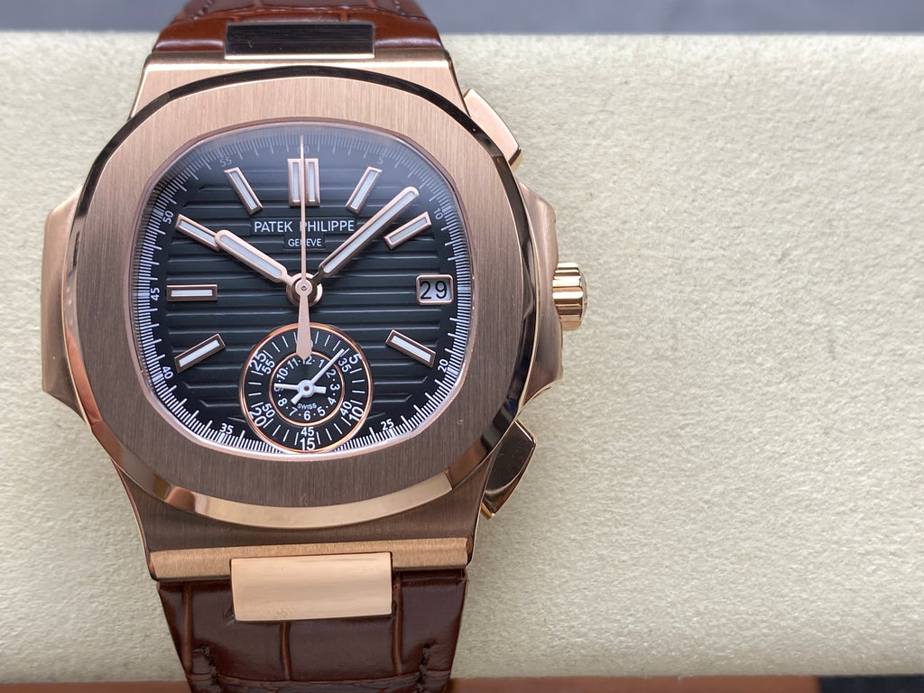 NAUTILUS ROSE GOLD CASE BLACK DIAL