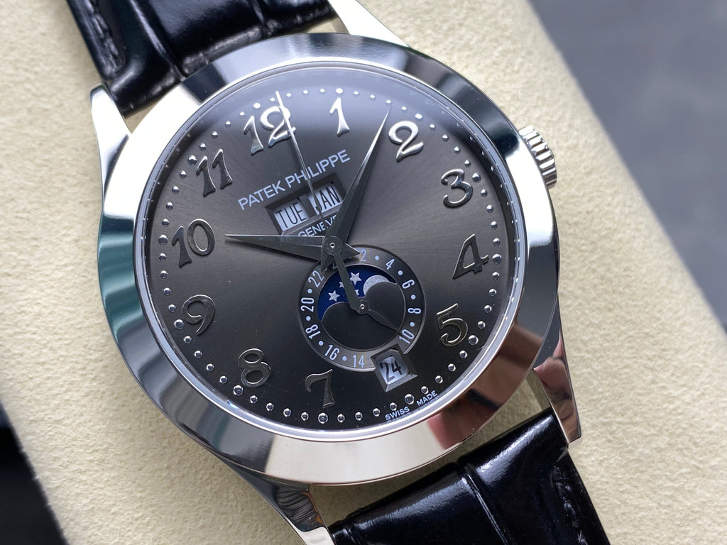 ANNUAL CALENDAR SELF-WINDING WHITE GOLD CASE DARK GRAY DIAL