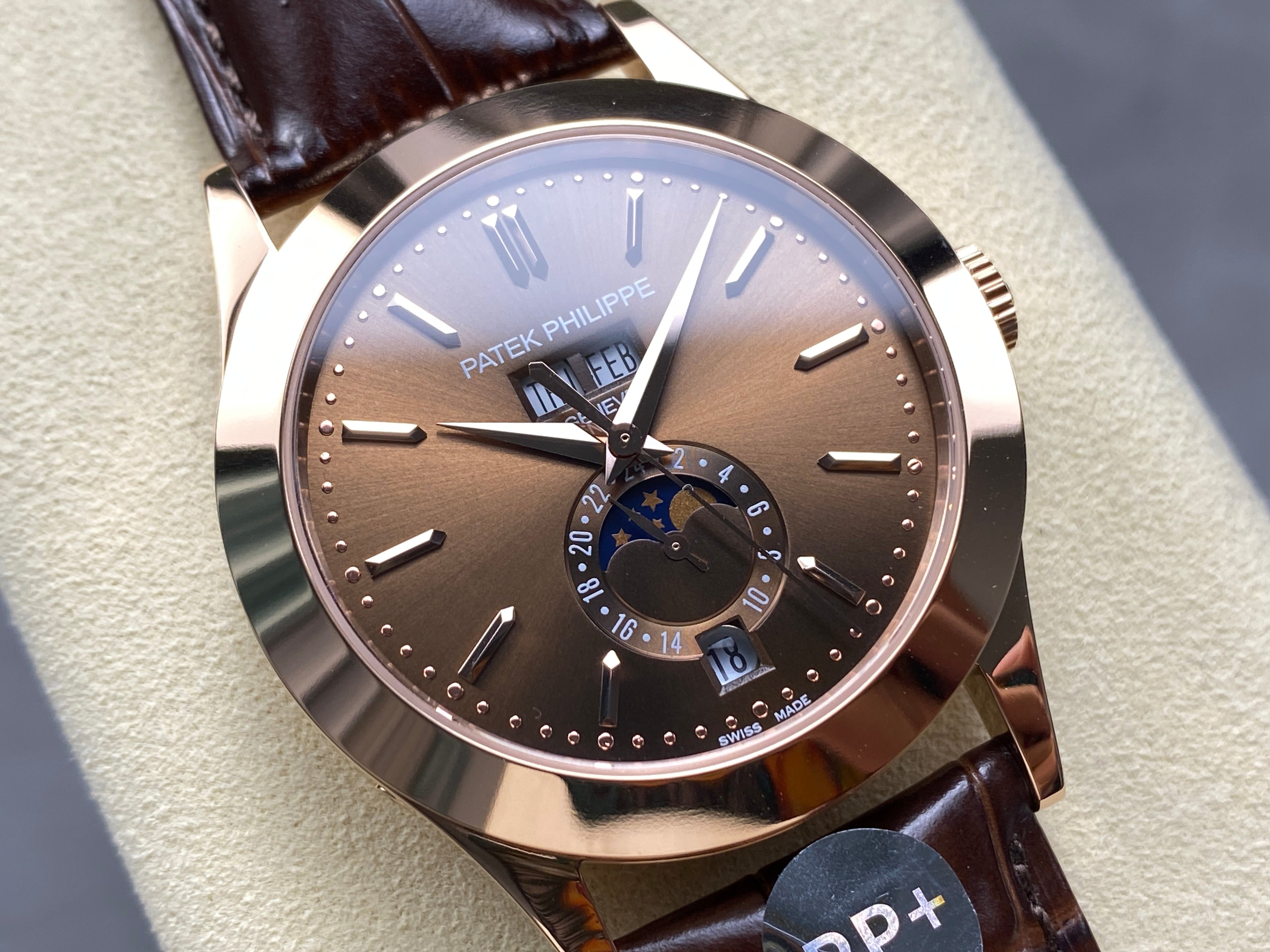 ANNUAL CALENDAR SELF-WINDING ROSE GOLD CASE BROWN SUNBURST DIAL