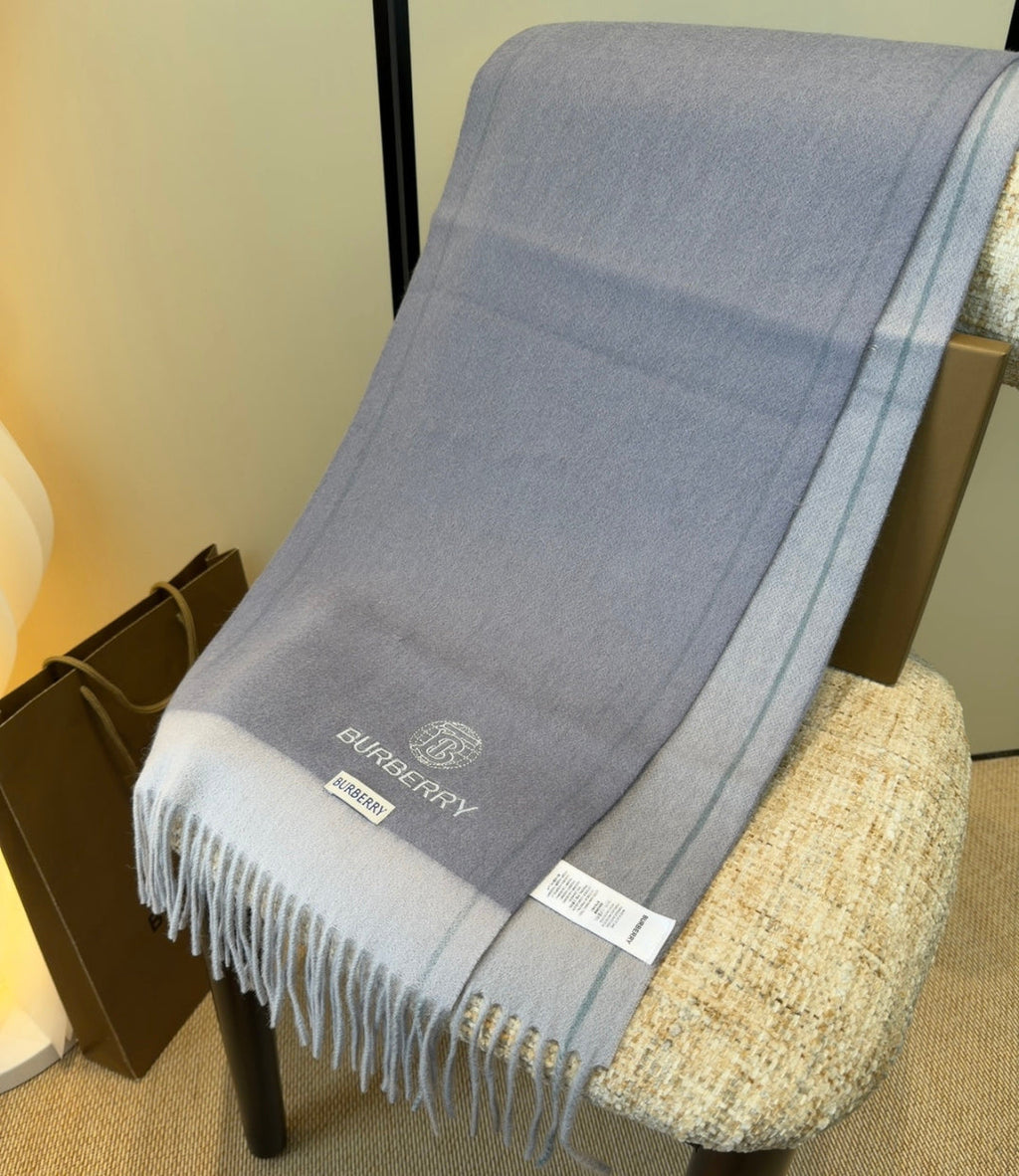 BURBERRY 26S SCARF 180CM IN CASHMERE 196358