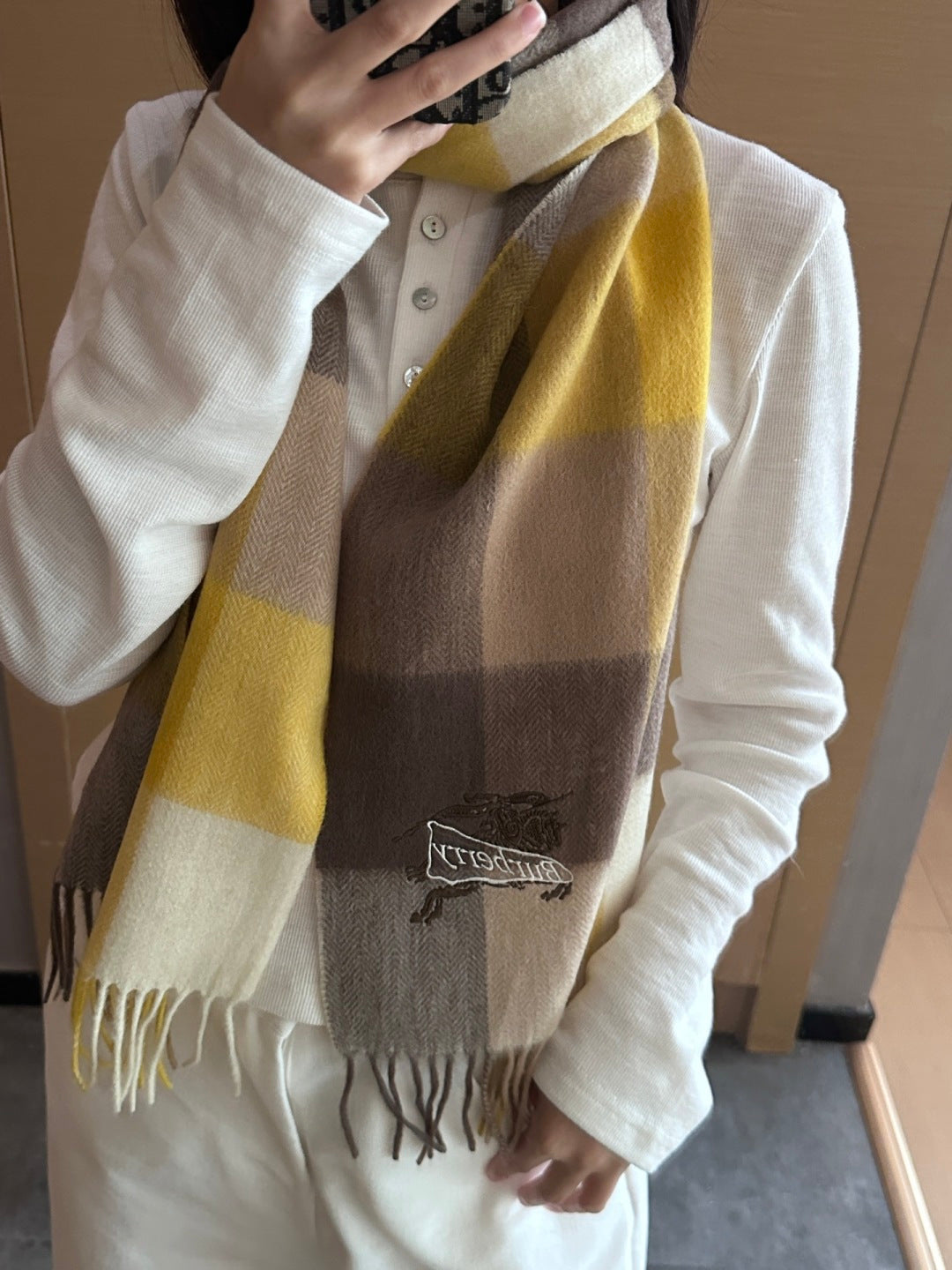 BURBERRY 26S SCARF 180CM IN CASHMERE 207625