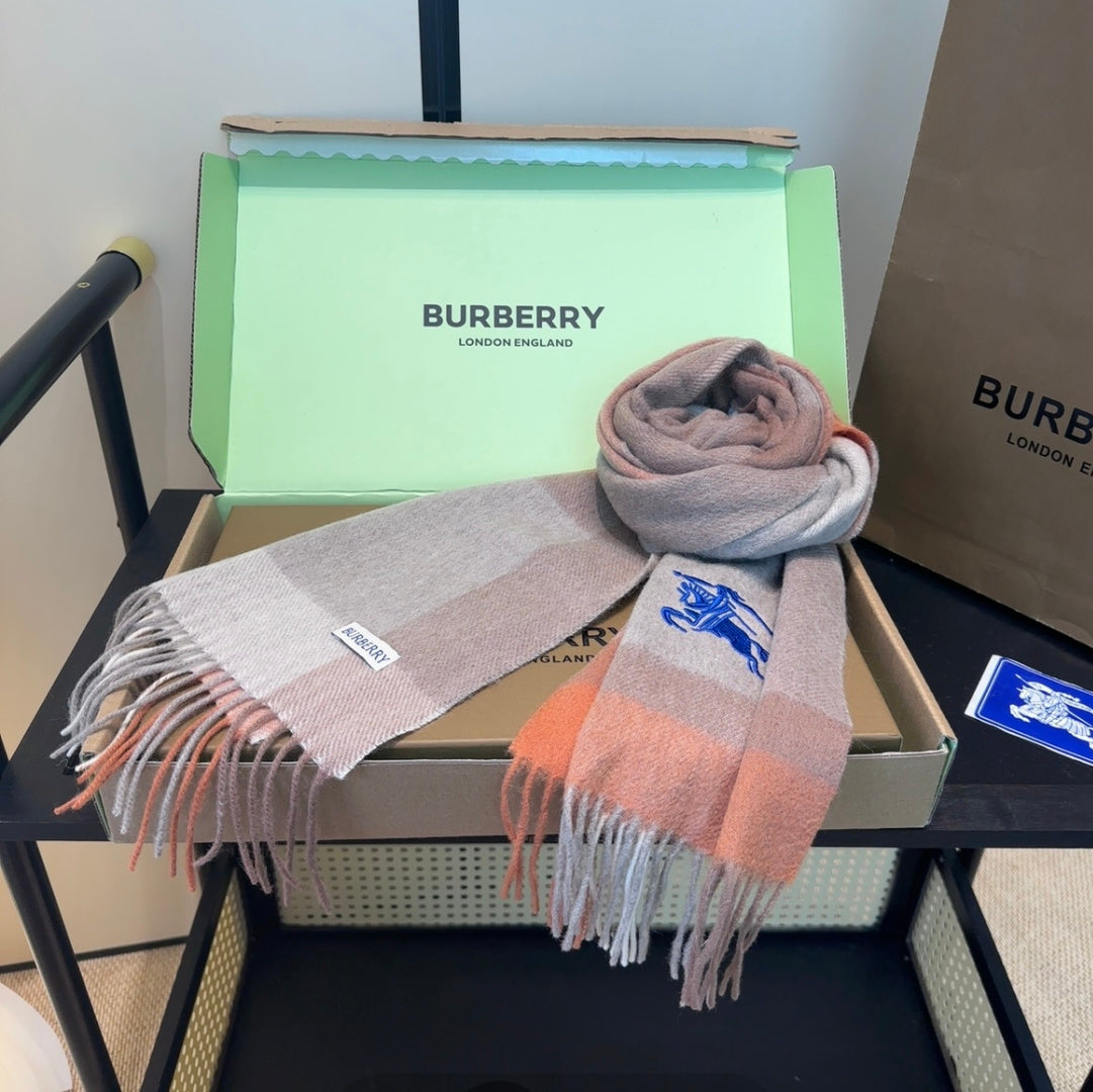 BURBERRY 26S SCARF 180CM IN CASHMERE 207631