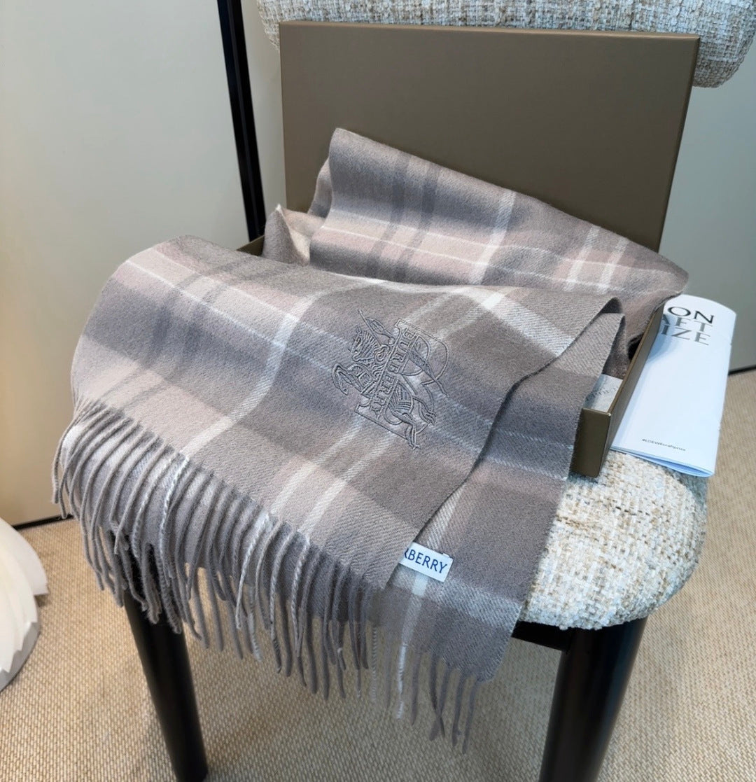BURBERRY 26S SCARF 180CM IN CASHMERE 207638