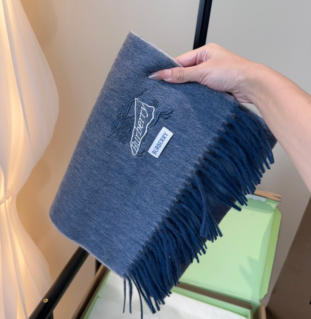 BURBERRY 26S SCARF 180CM IN CASHMERE 207842