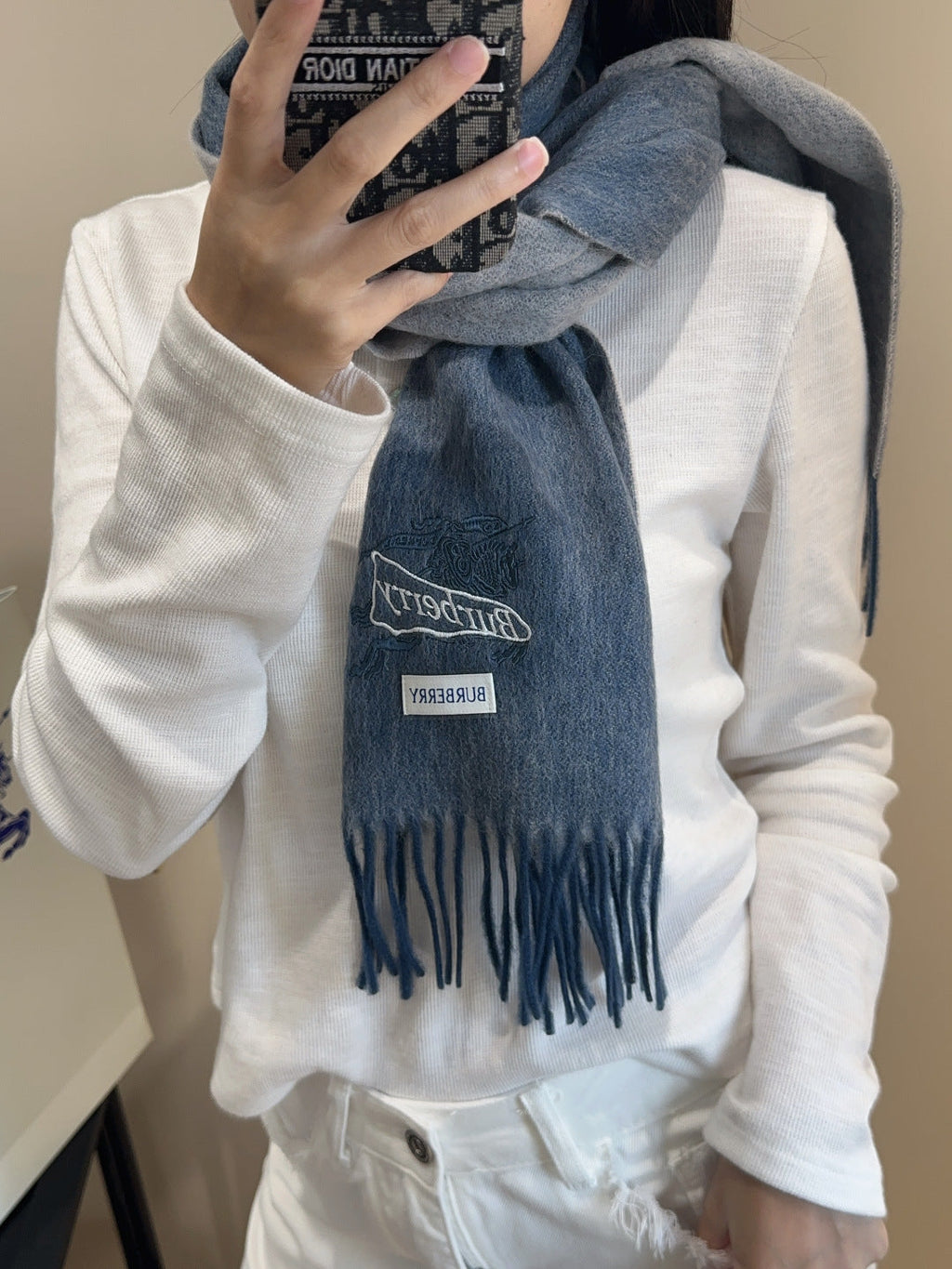BURBERRY 26S SCARF 180CM IN CASHMERE 207842