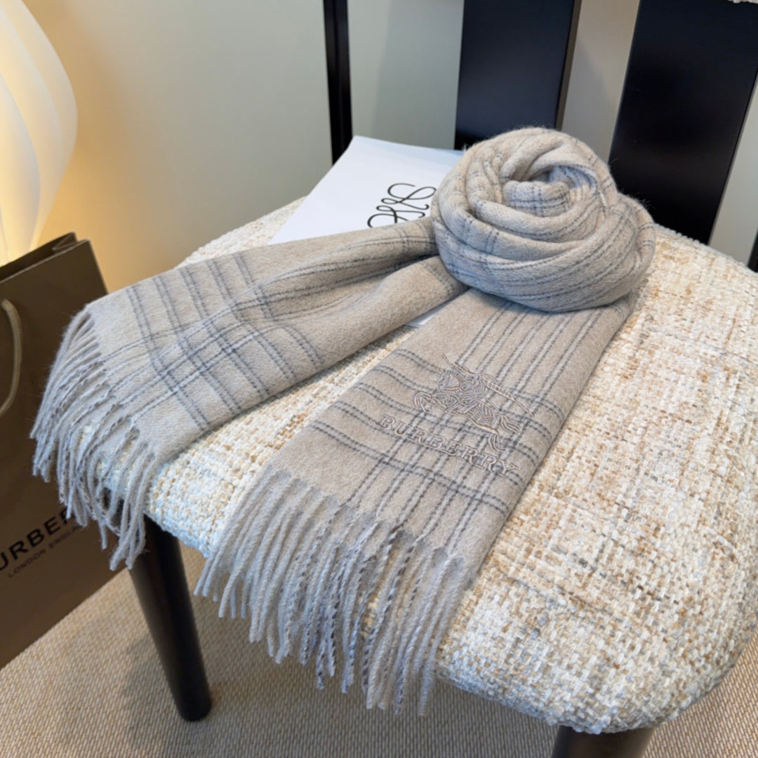 BURBERRY 26S SCARF 180CM IN CASHMERE 215218