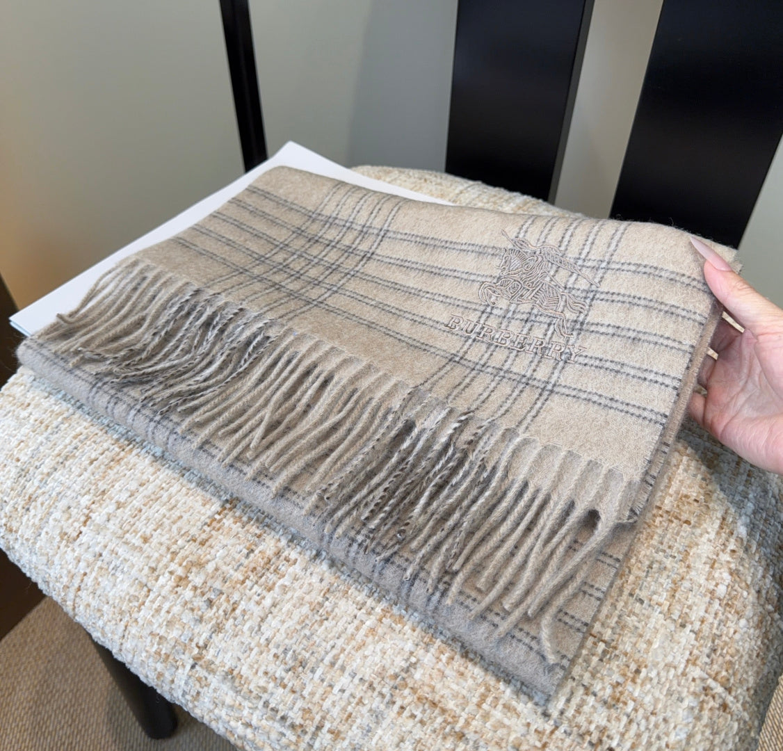 BURBERRY 26S SCARF 180CM IN CASHMERE 215218
