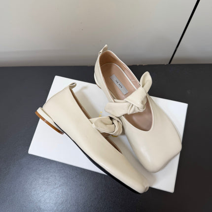 THE ROW 26S BALLET FLATS IN IVORY WHITE KNOT DETAIL CALFSKIN WITH SQUARE TOE