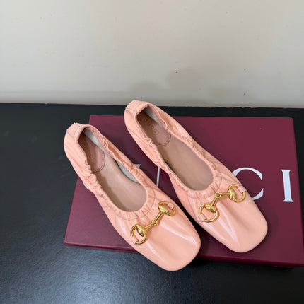 GUCCI 26S BALLET FLATS IN LIGHT PINK SHINY CALFSKIN GOLD HARDWARE