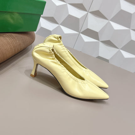 BOTTEGA VENETA 26S HIGH HEELS 40 MM IN LIGHT YELLOW CALFSKIN