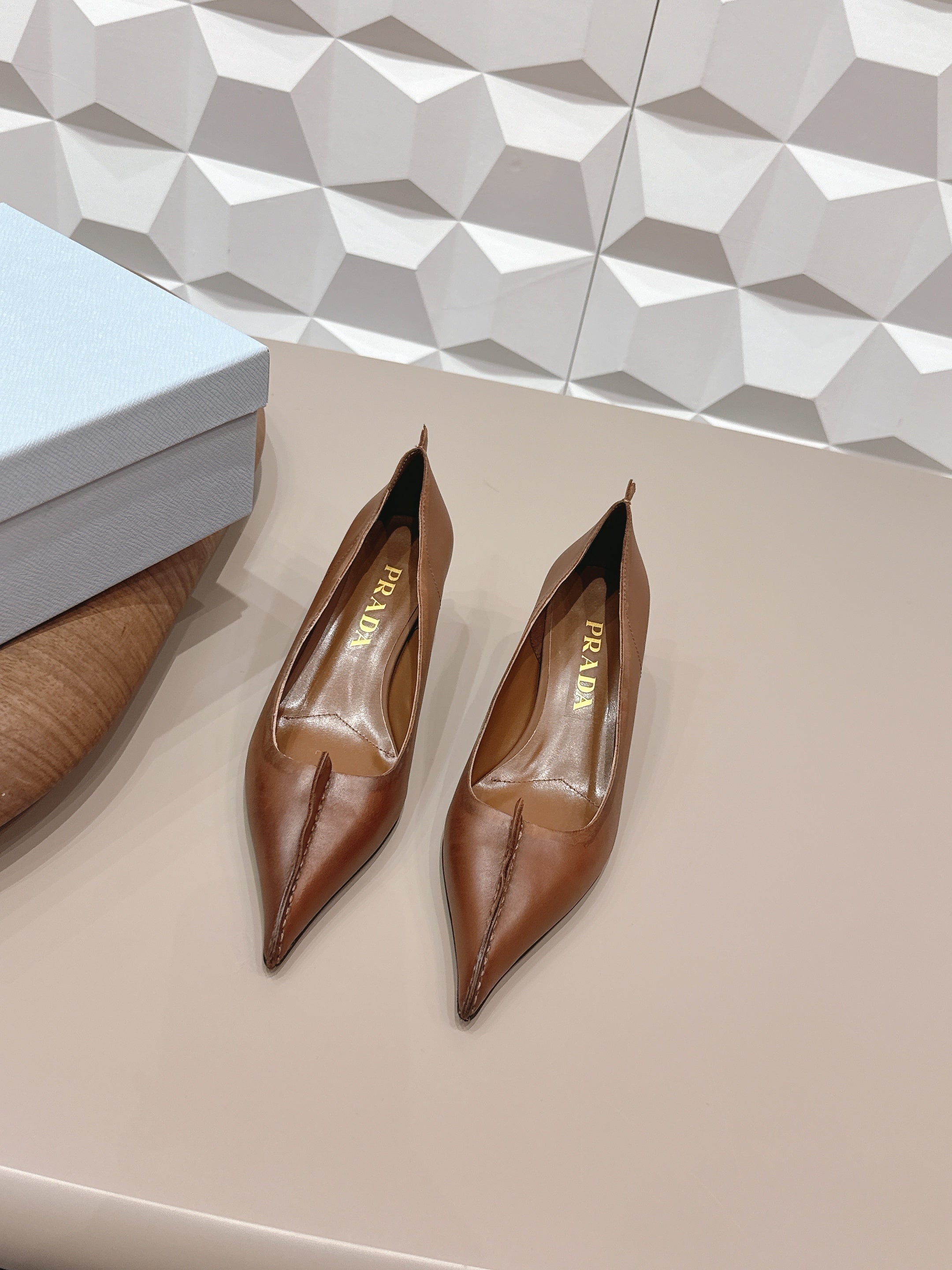 PRADA 26S POINTED TOE HIGH HEELS 55MM IN BROWN CALFSKIN