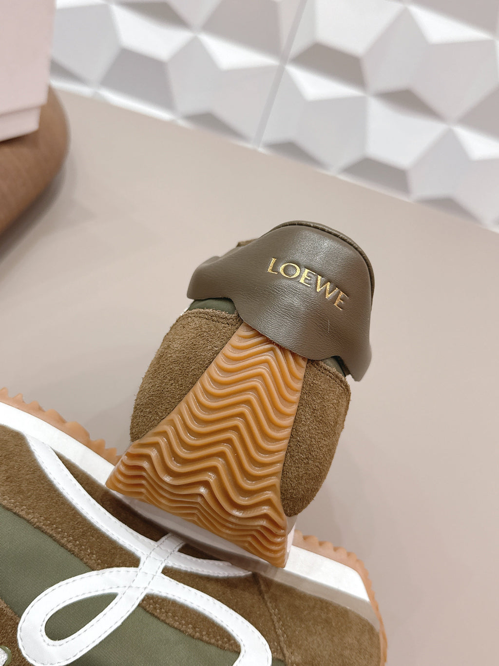 LOEWE 26S FLOW RUNNER SNEAKER IN DARK BROWN SUEDE AND CALFSKIN
