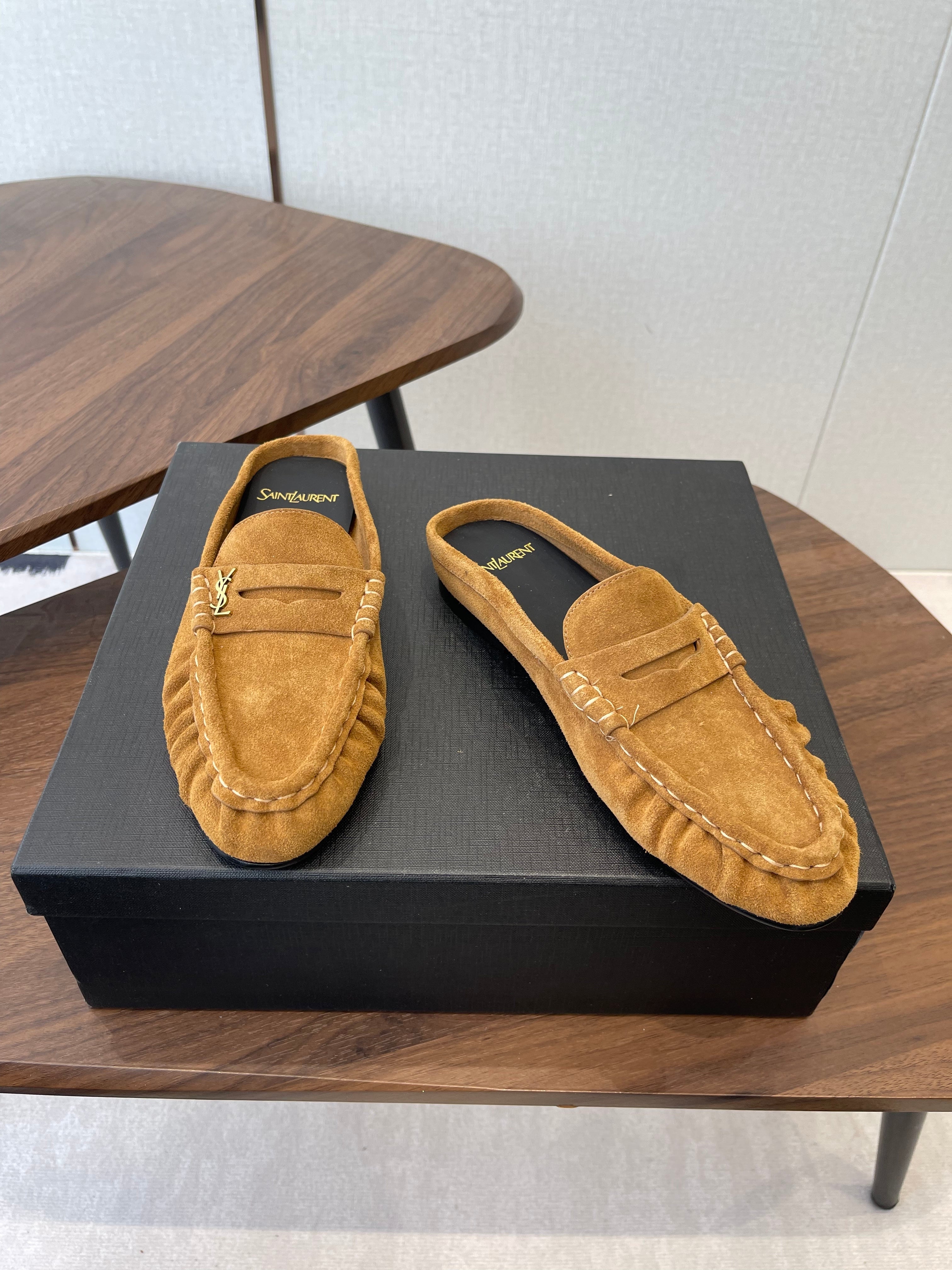 YSL 26S LOAFER MULES IN CAMEL BROWN SUEDE