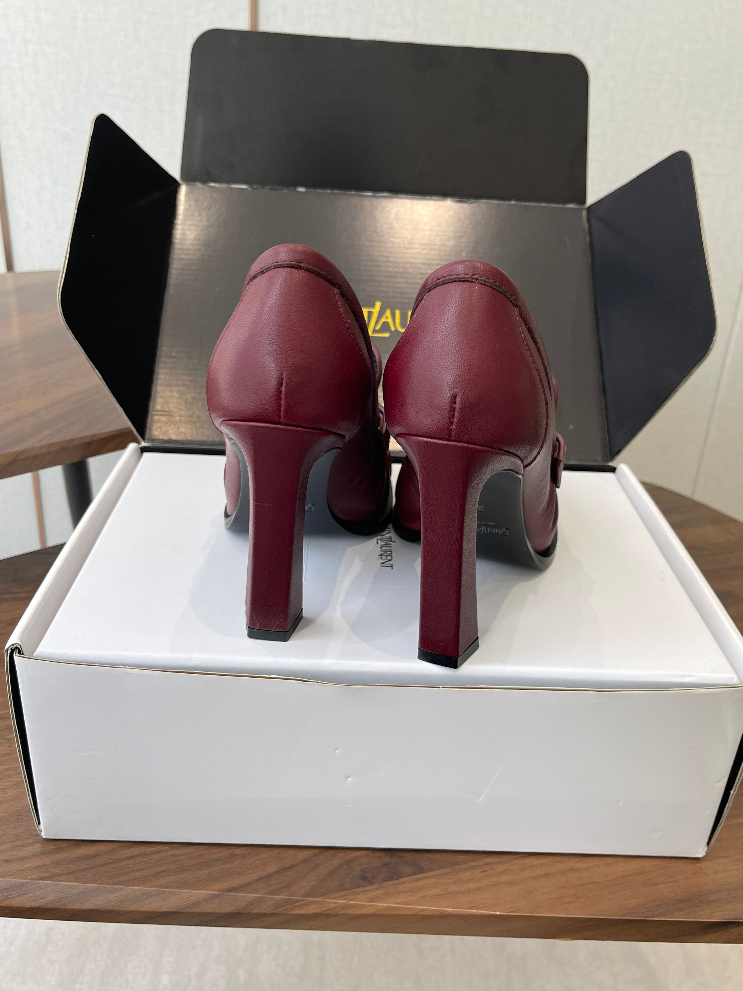 YSL 26S HEELED LOAFERS 100 MM IN DARK RED CALFSKIN