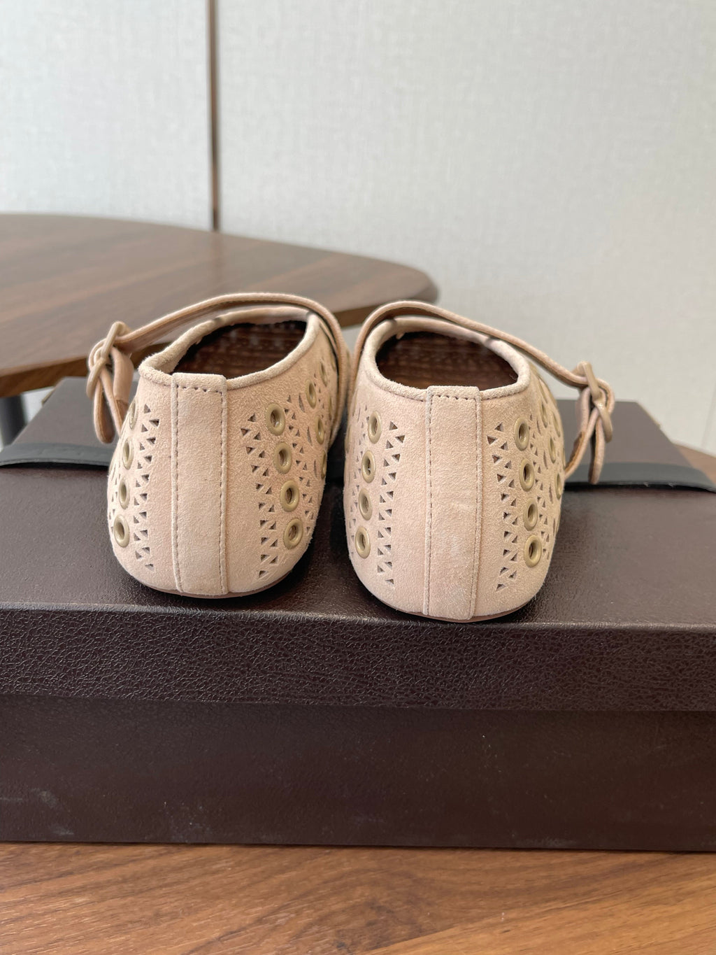 ALAIA 26S MARY JANE FLATS IN BEIGE SUEDE