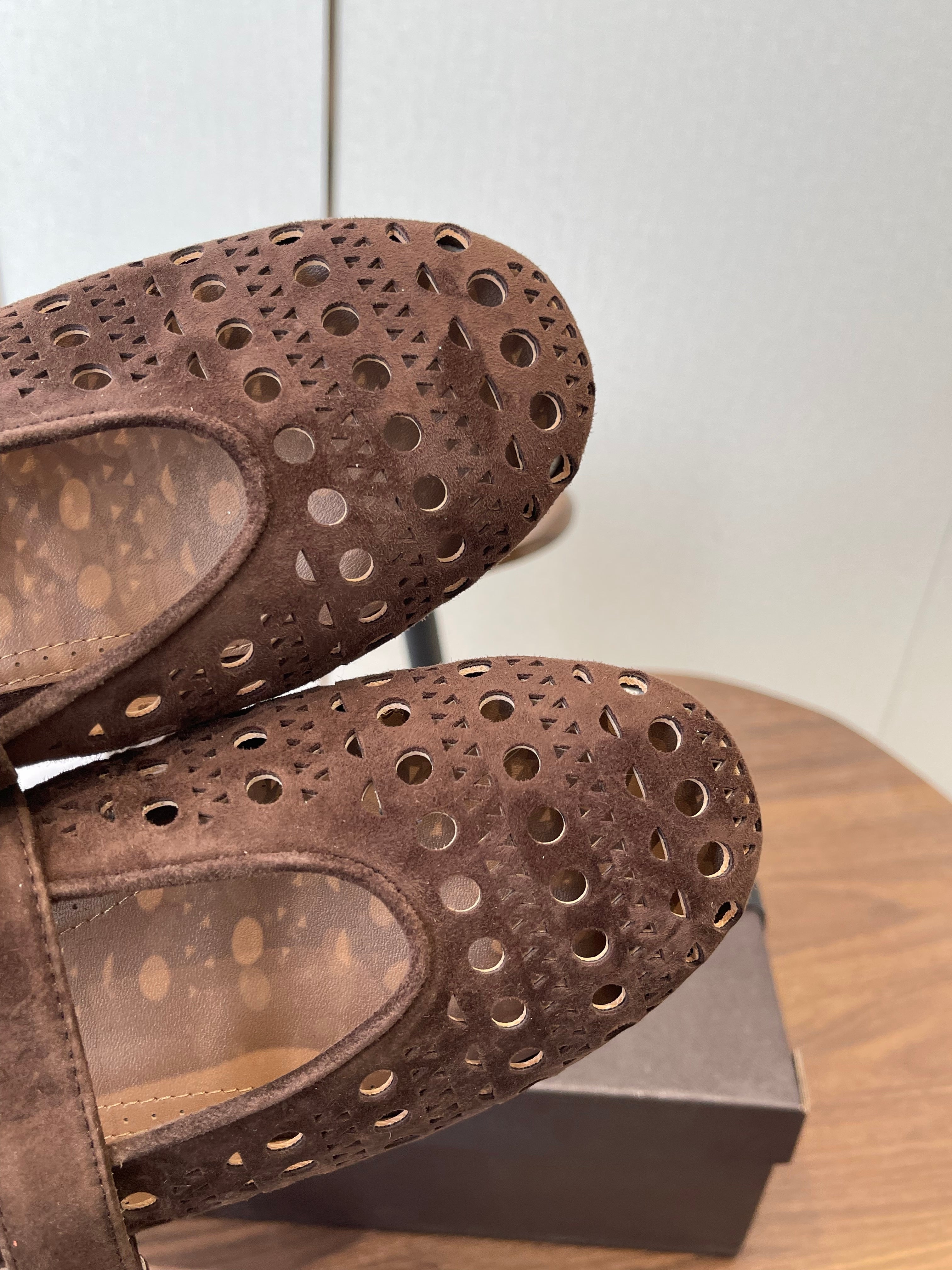 ALAIA 26S MARY JANE FLATS IN DARK BROWN SUEDE