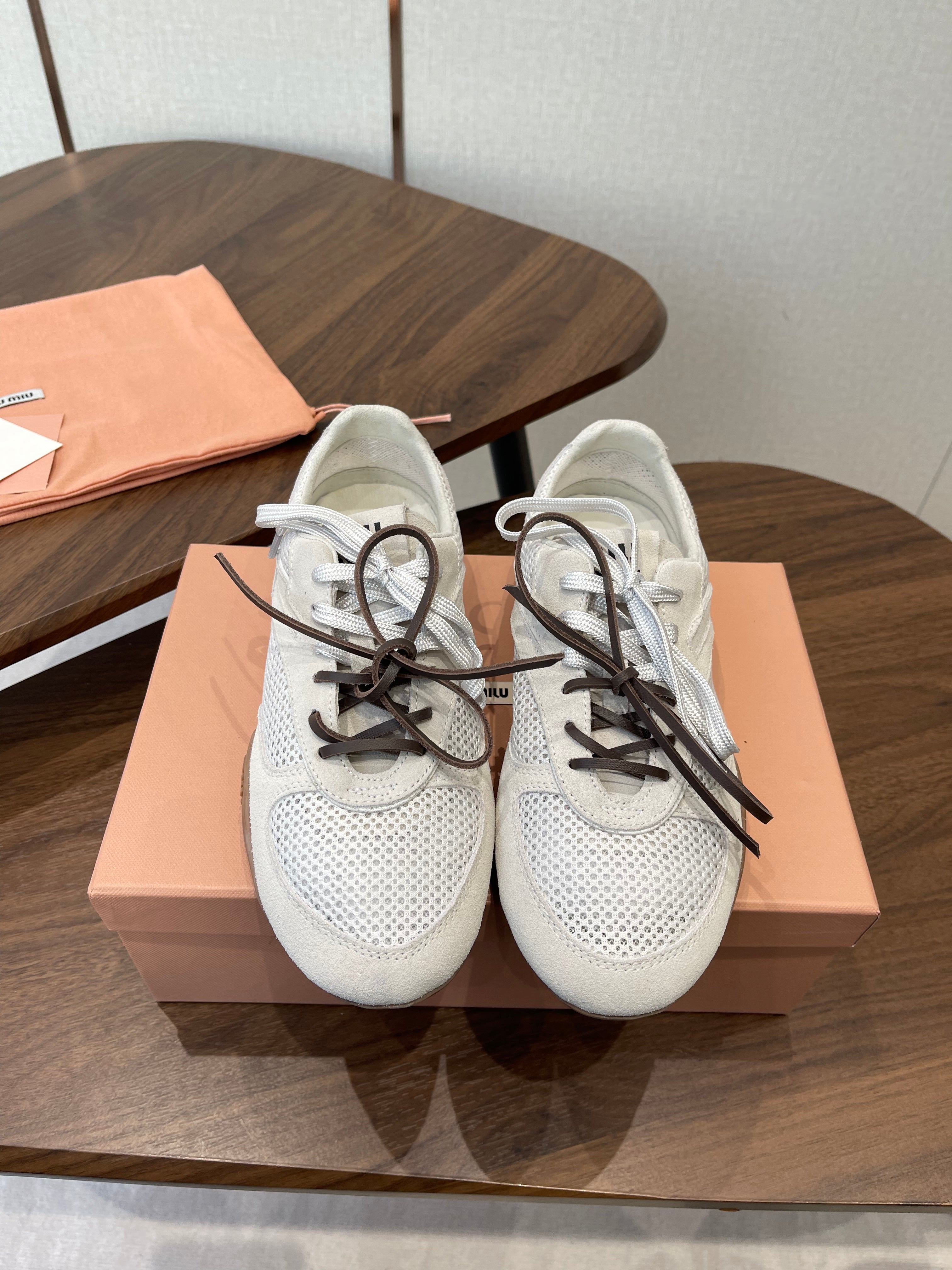 MIUMIU 26S SNEAKERS IN WHITE MESH AND SUEDE