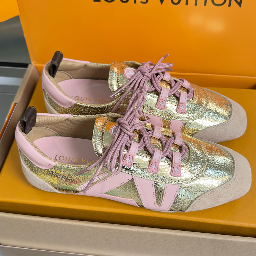 LV 26S SNEAKERINA SNEAKERS IN GOLD PINK CALFSKIN AND SUEDE