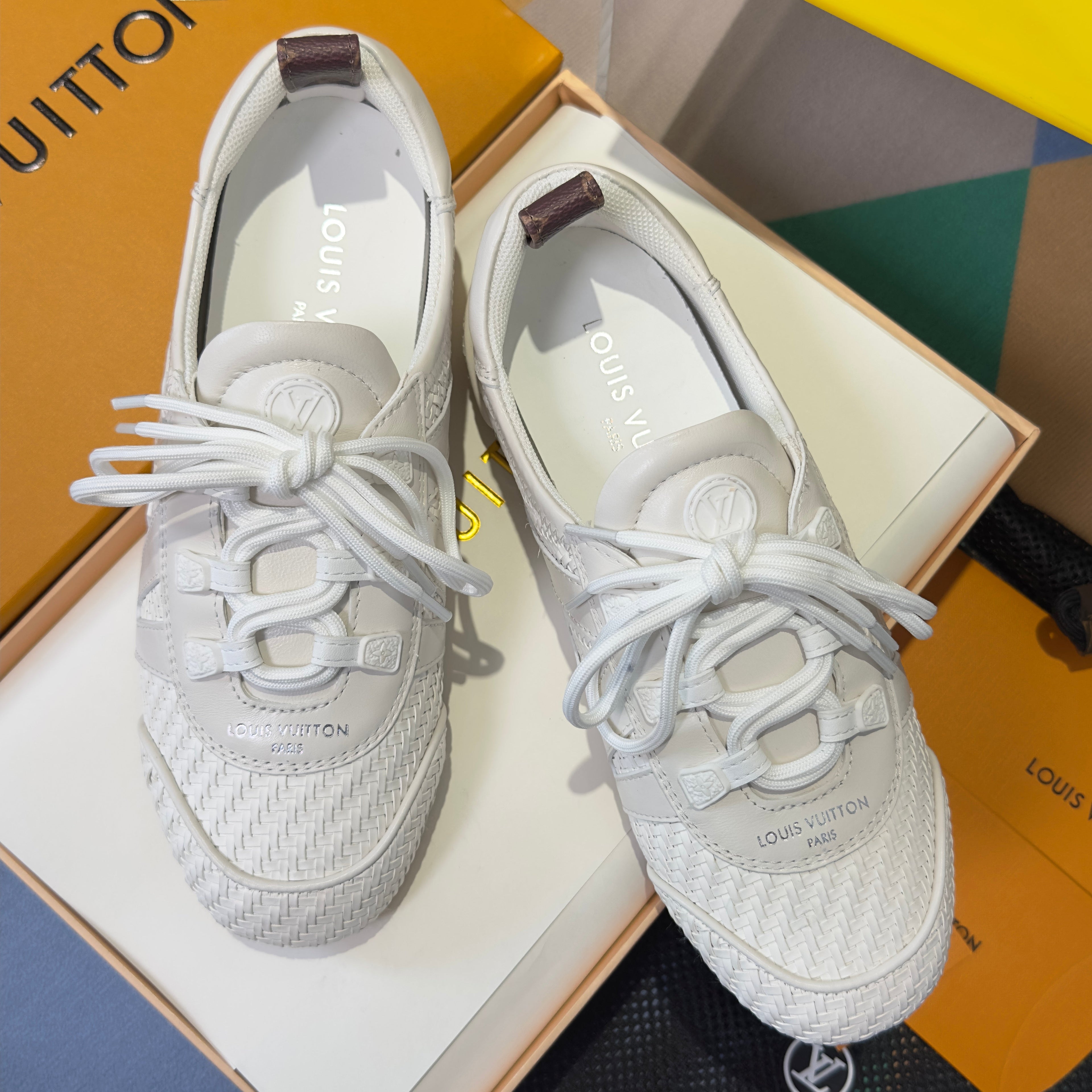 LV 26S SNEAKERINA SNEAKERS IN WOVEN WHITE CALFSKIN