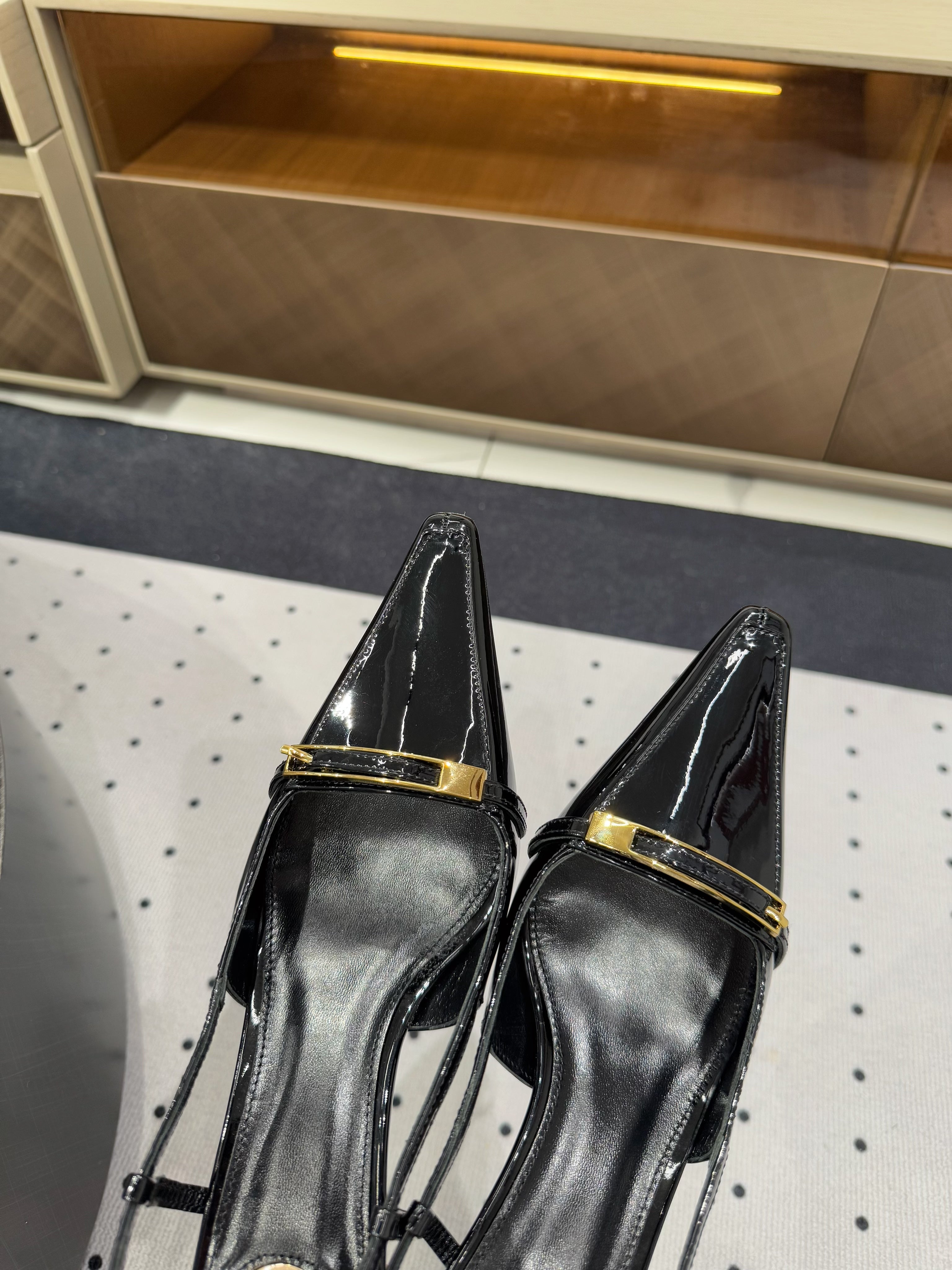 YSL 26S HEELED SLINGBACKS 75 MM IN BLACK GLOSSY CALFSKIN