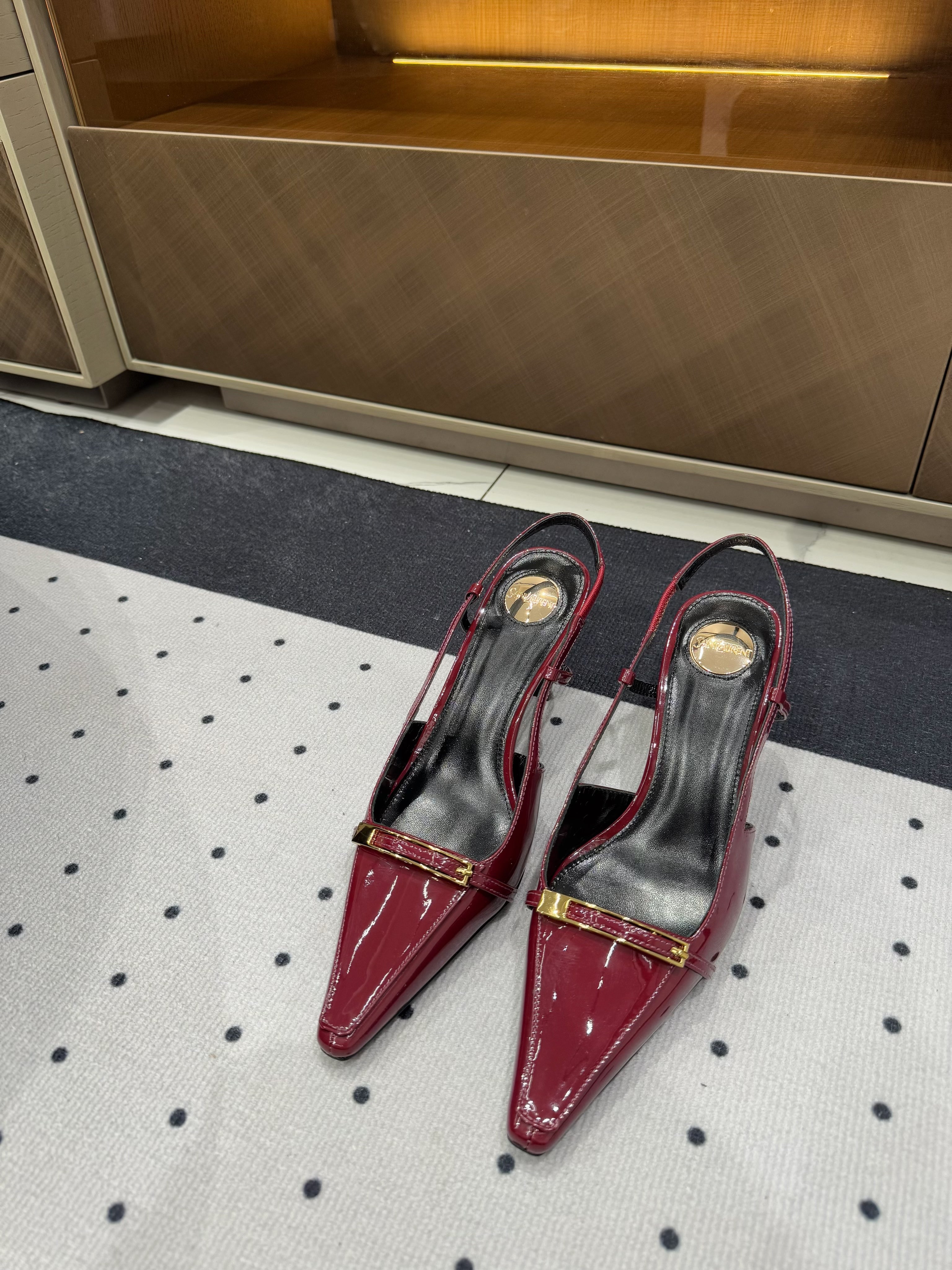 YSL 26S HEELED SLINGBACKS 75 MM IN DARK RED GLOSSY CALFSKIN