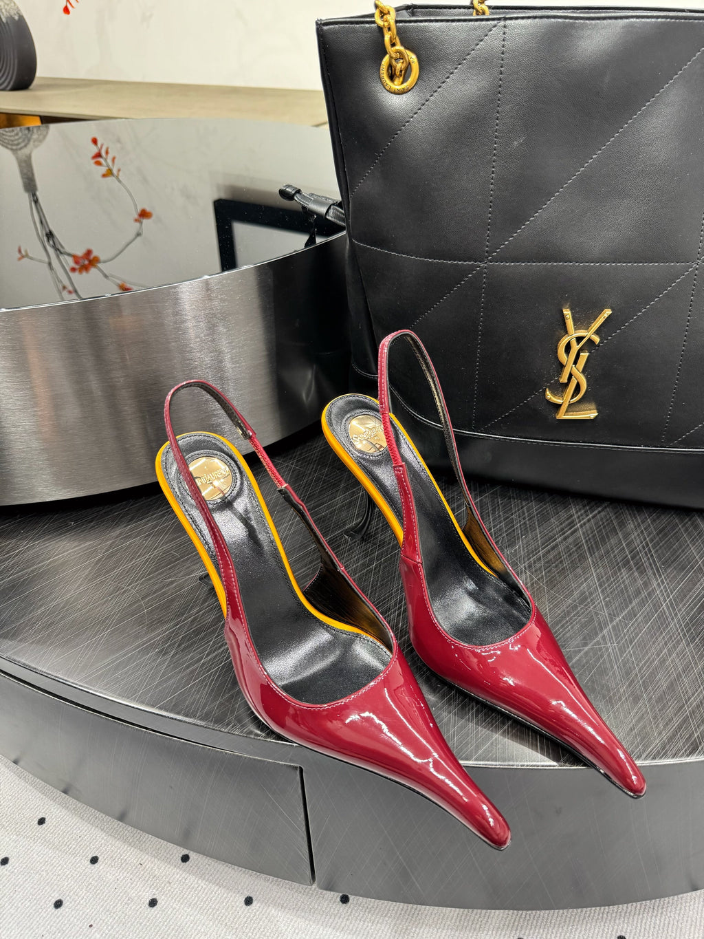 YSL 26S POINTED-TOE SLINGBACK HEELS 105 MM IN DARK RED AND ORANGE PATENT CALFSKIN