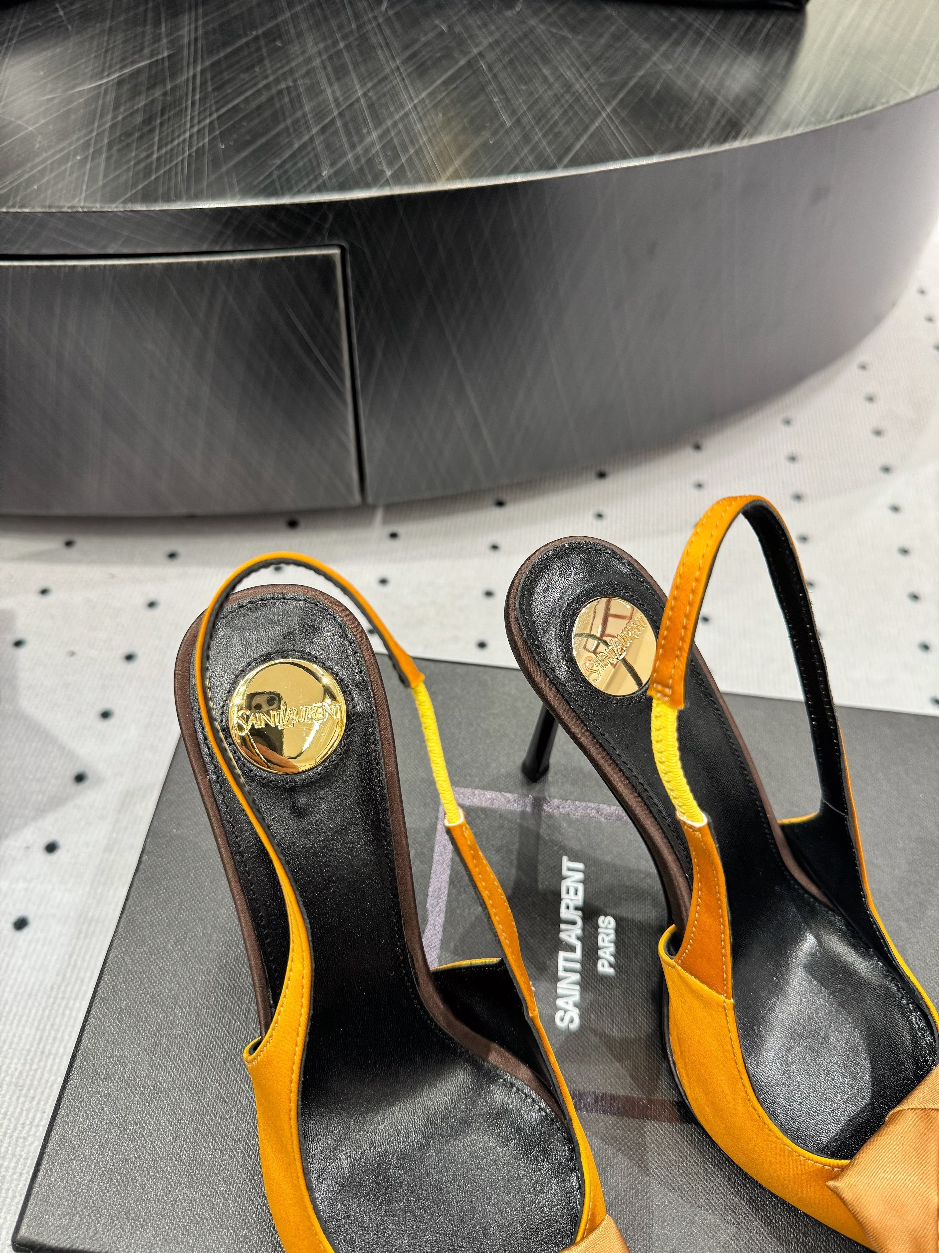 YSL 26S SLINGBACK HEELS 105 MM IN DARK ORANGE SATIN
