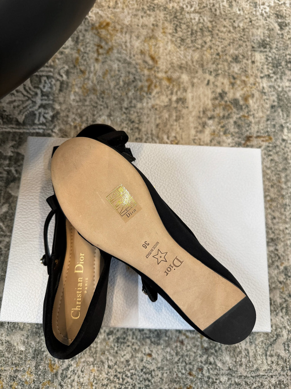DIOR 25S LOVELY‑D BALLET FLAT 10MM IN BLACK SATIN