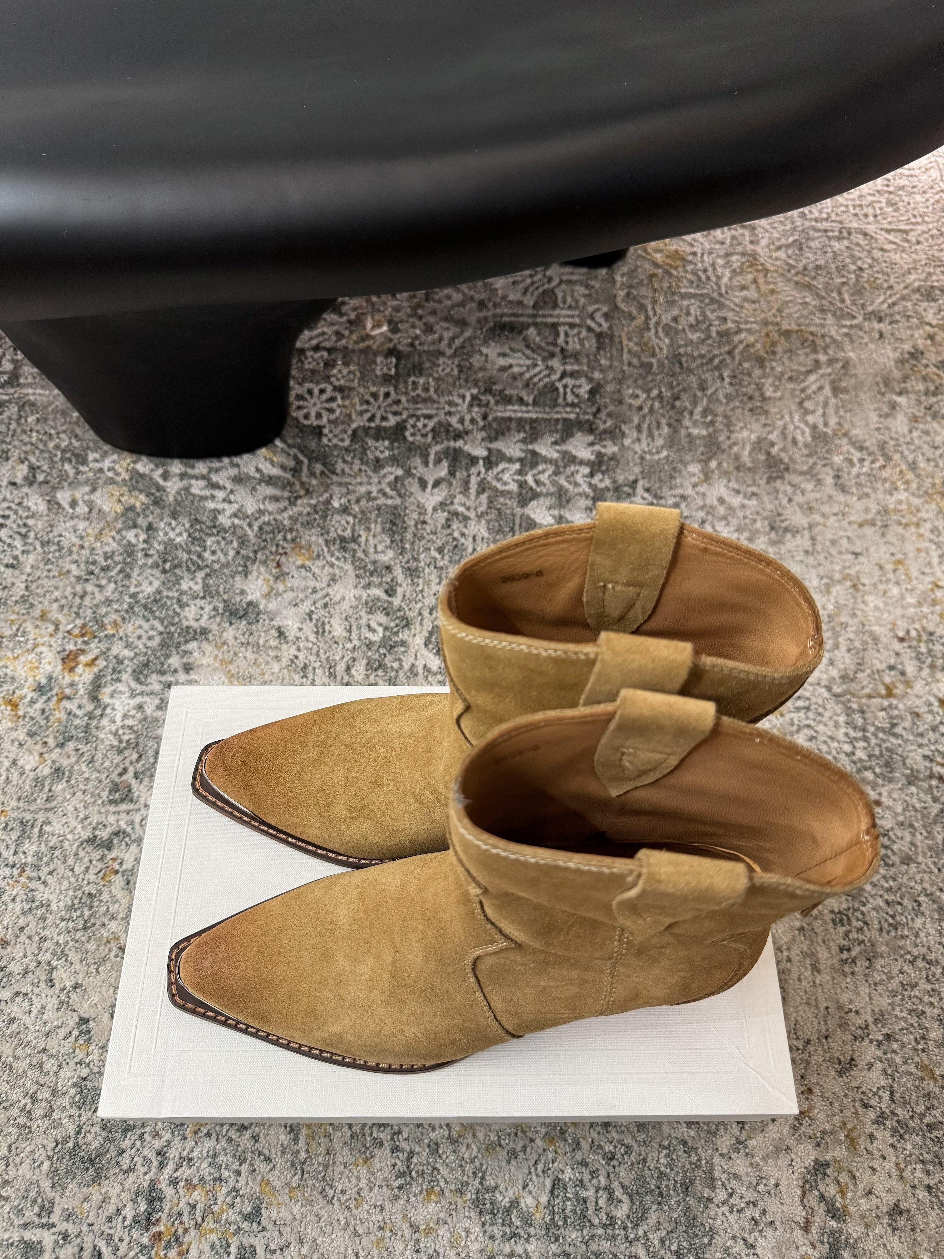 CELINE 26S ANKLE BOOTS 55 MM IN CAMEL BROWN SUEDE