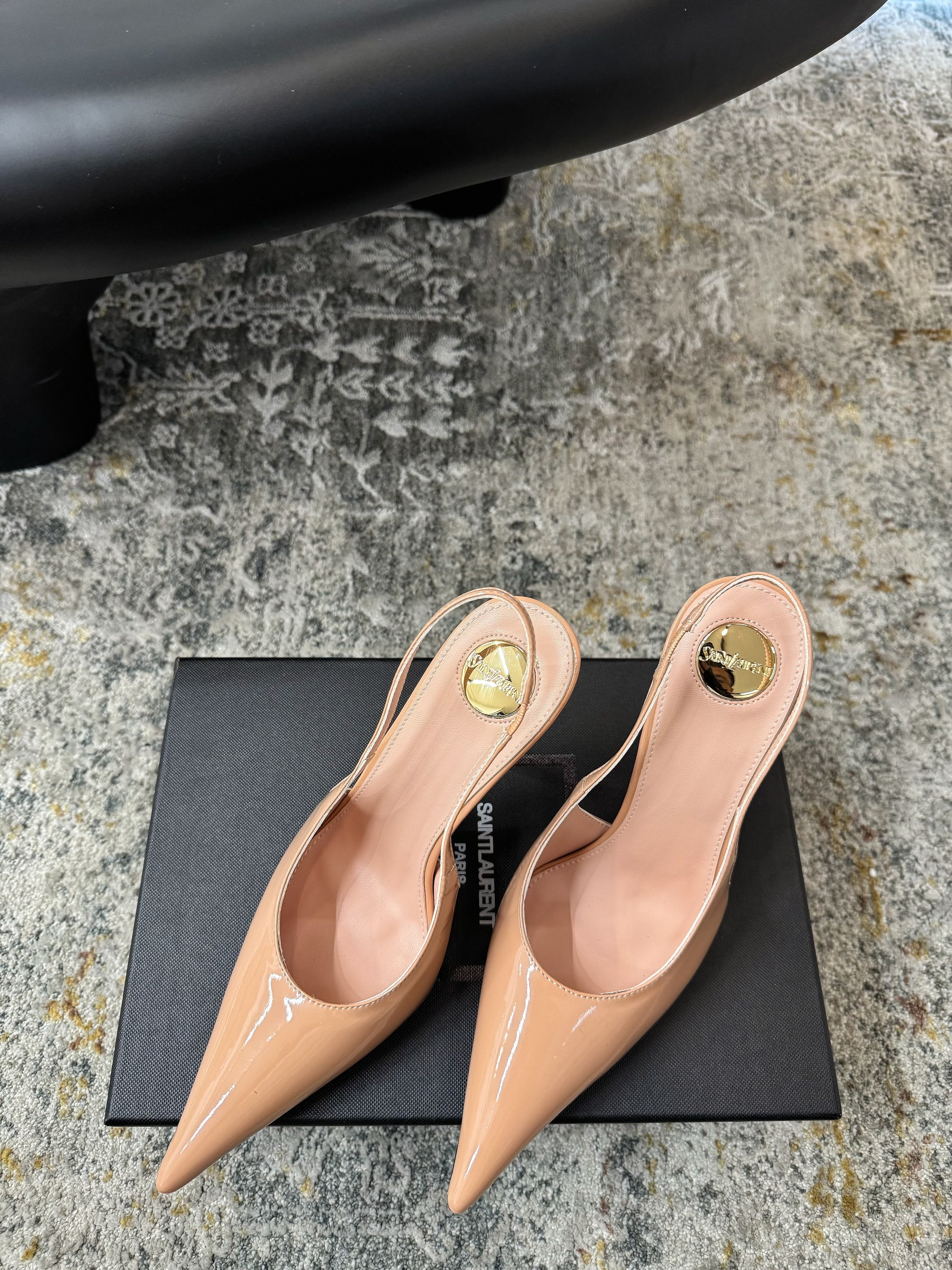 YSL 26S HEELED SLINGBACKS 100 MM IN WARM NUDE GLOSSY CALFSKIN
