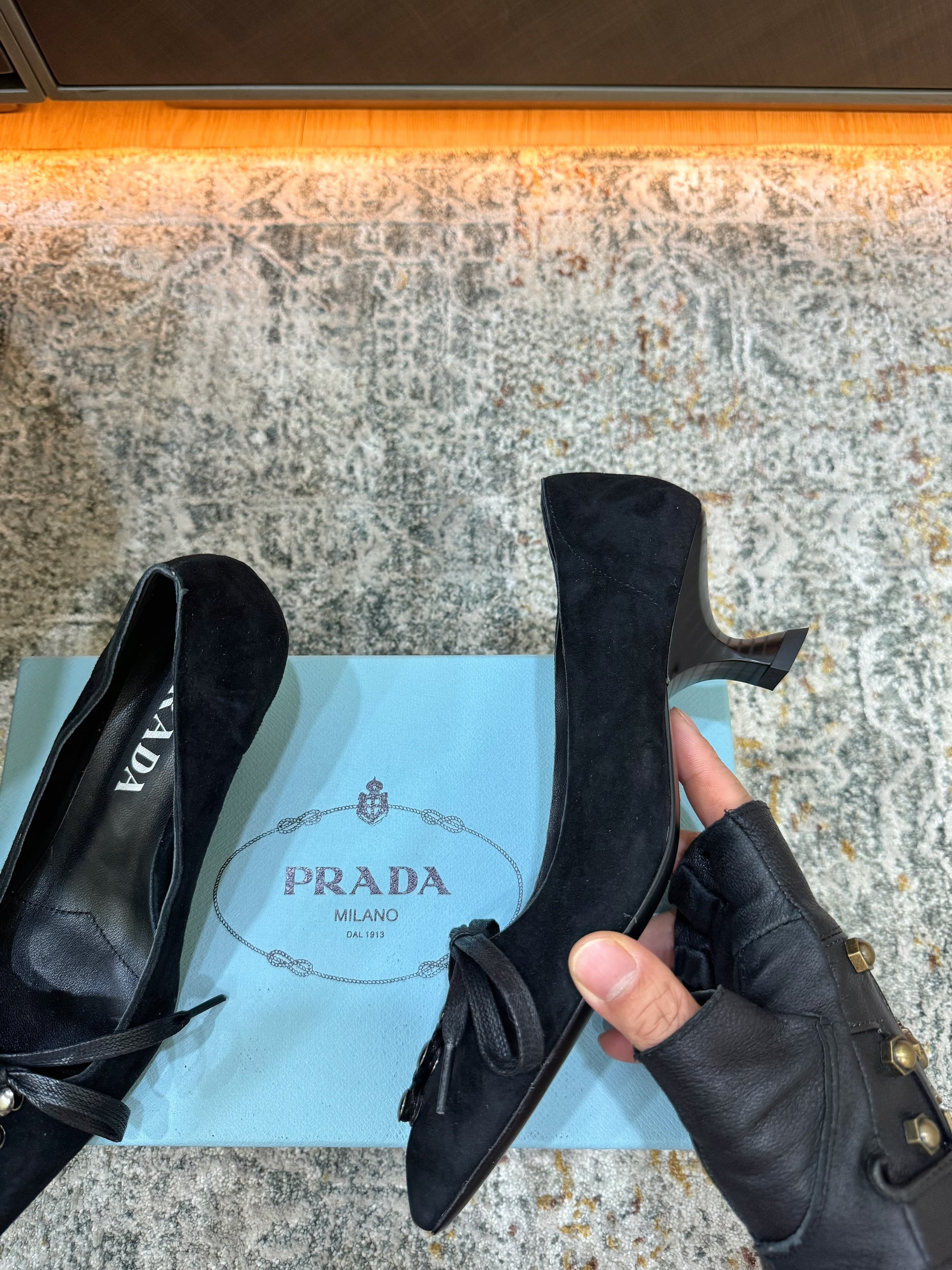 PRADA 26S POINTED TOE LACE UP STUDDED PUMPS 55MM IN BLACK CALFSKIN