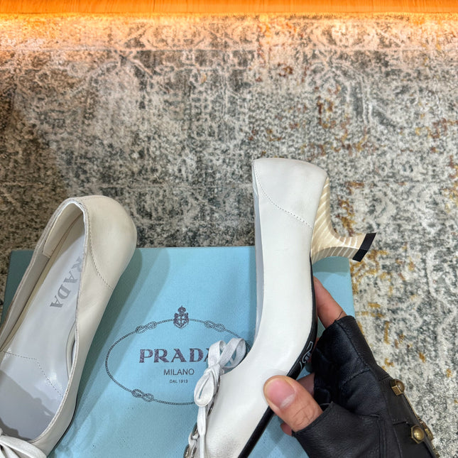 PRADA 26S POINTED TOE LACE UP STUDDED PUMPS 55MM IN WHITE CALFSKIN