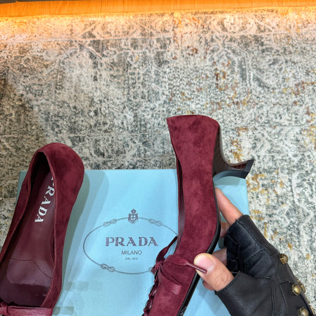 PRADA 26S POINTED TOE LACE UP STUDDED PUMPS 55MM IN BURGUNDY RED SUEDE