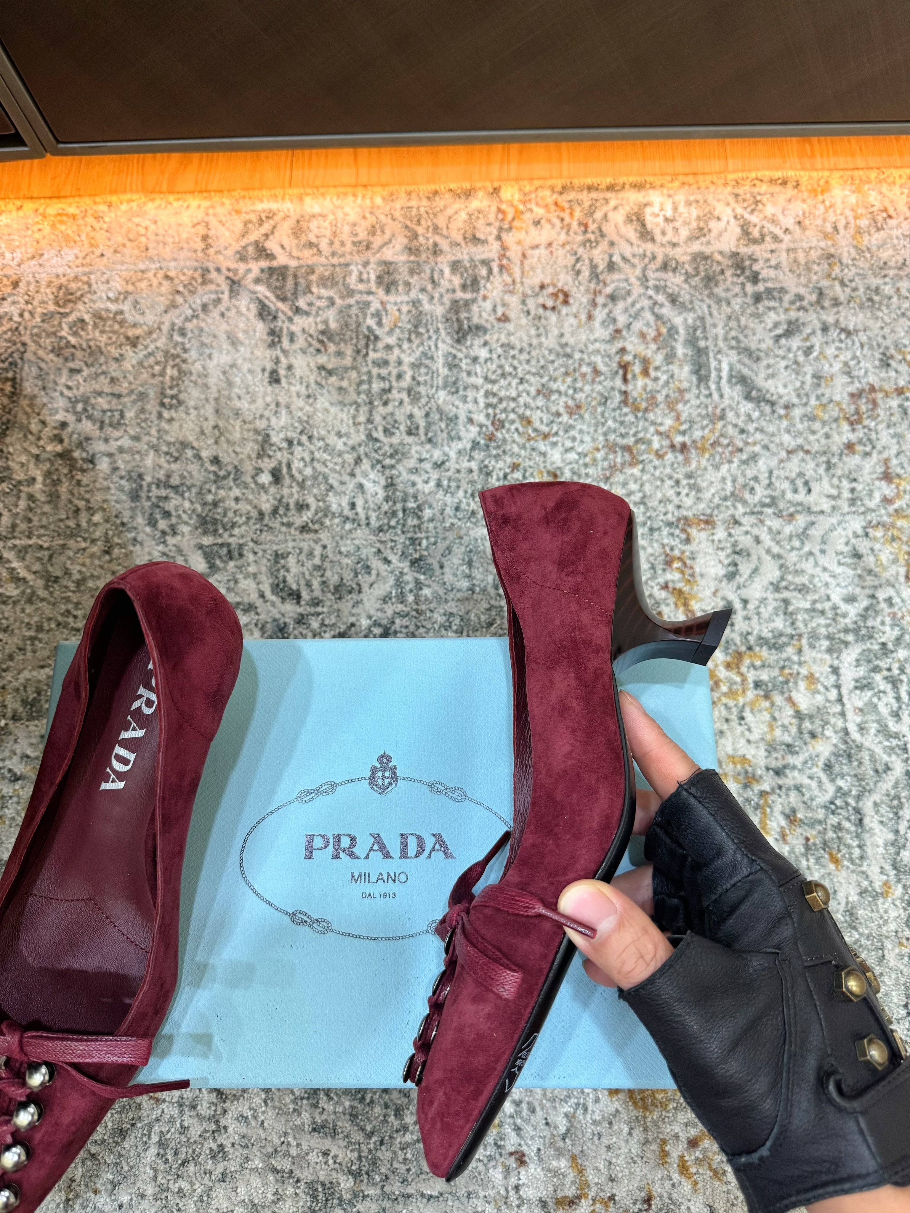 PRADA 26S POINTED TOE LACE UP STUDDED PUMPS 55MM IN BURGUNDY RED SUEDE