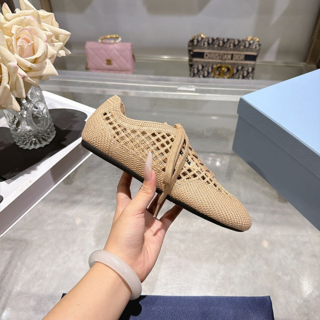PRADA 26S LACE UP OPENWORK KNIT SNEAKERS IN BEIGE KNIT FABRIC