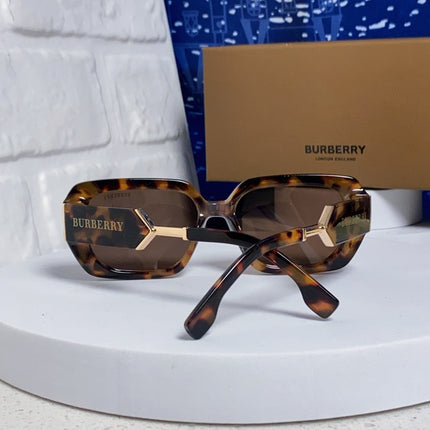 BURBERRY 26S SQUARE GEOMETRIC FRAME IN ACETATE 402987
