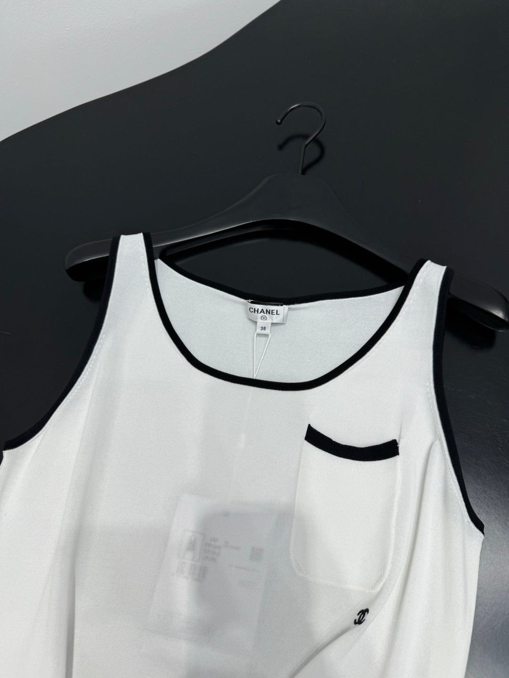 CHANEL 26S TANK TOP 930