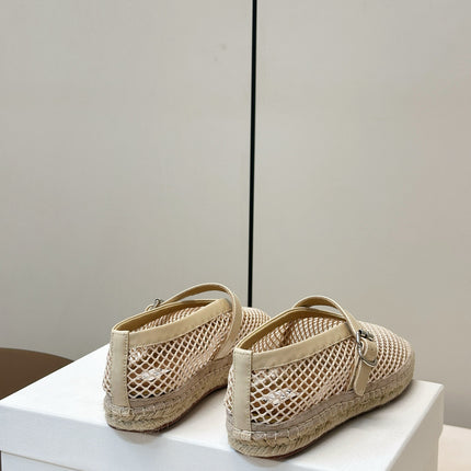 ALAIA 26S MESH ESPADRILLES IN BEIGE SOFT PATENT LEATHER