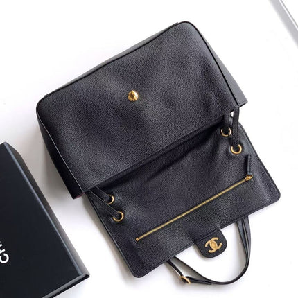 CHANEL 26S SOUPLISSIMO MAXI FLAP MEDIUM 32 IN BLACK GRAINED CALFSKIN GOLD HARDWARE