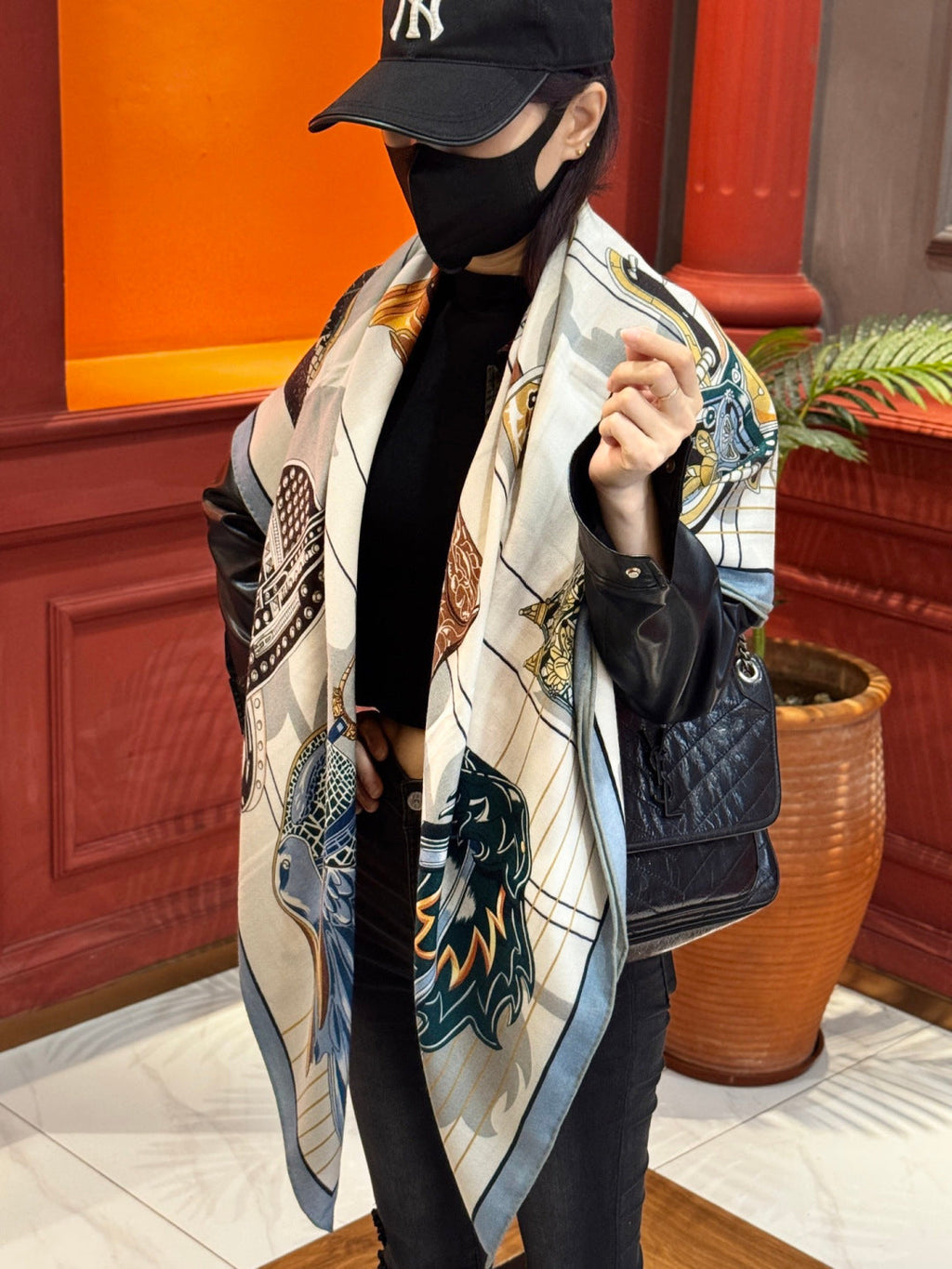 HERMES 25S SCARF 140 IN SILK CASHMERE 989488