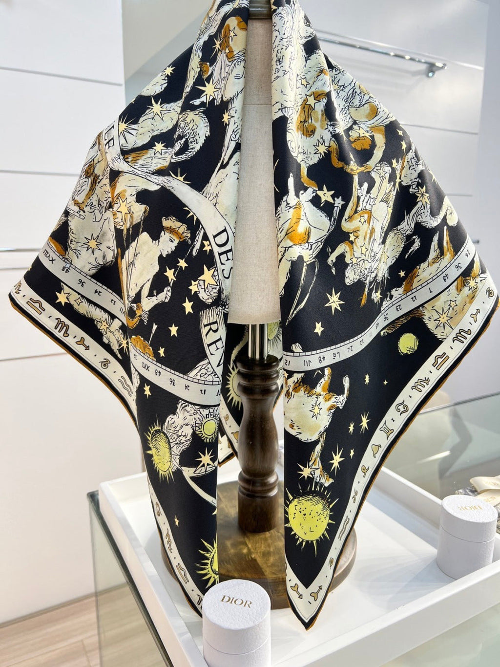 DIOR 26S SCARF 90CM IN SILK 274732