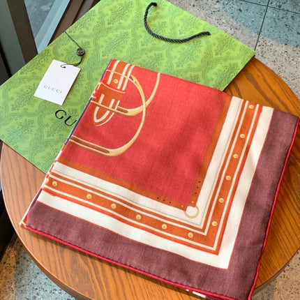 GUCCI 26S SCARF 140 IN CASHMERE AND SILK 290755