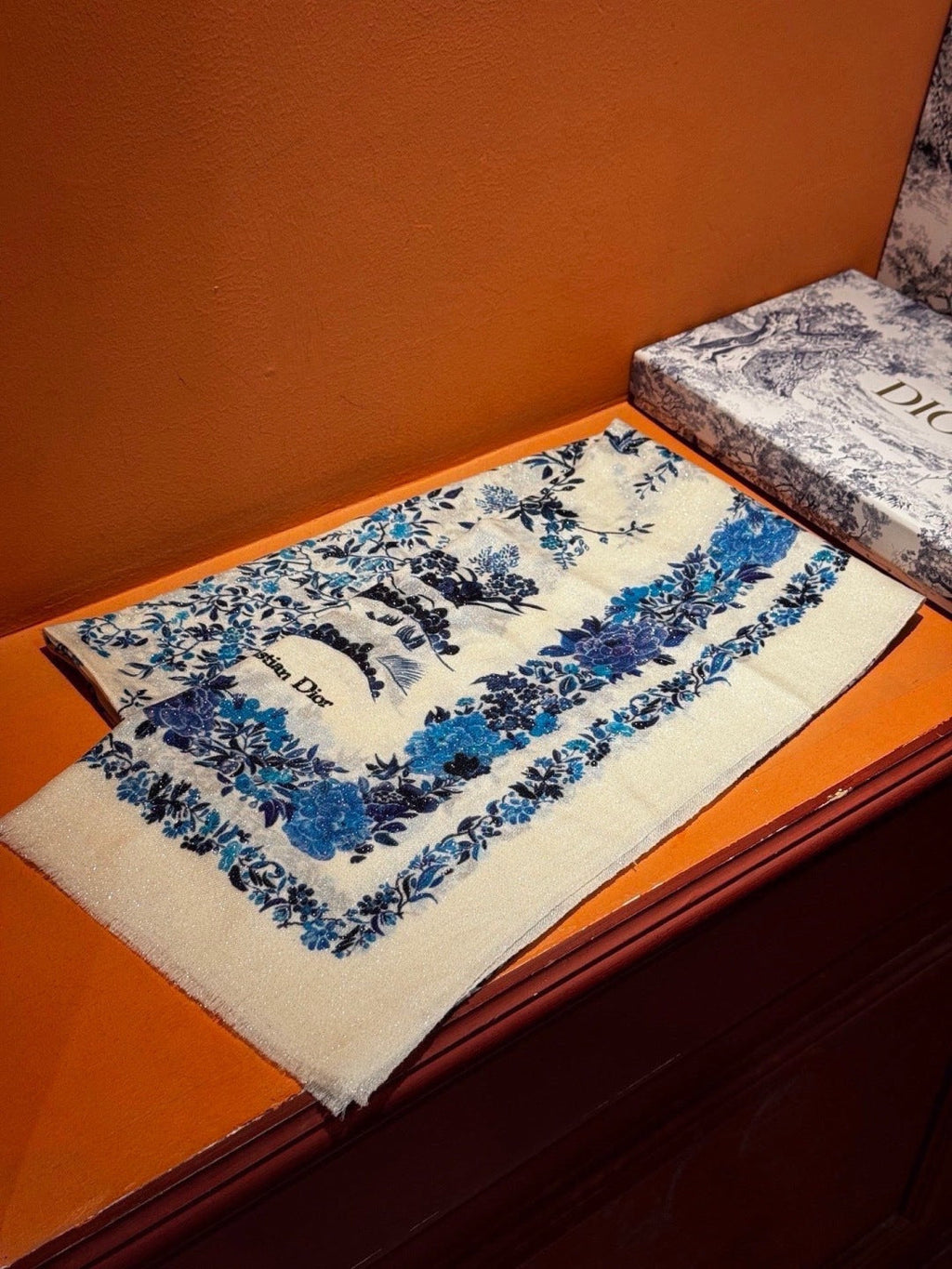 DIOR 26S SCARF 110CM IN WOOL & CASHMERE 300232