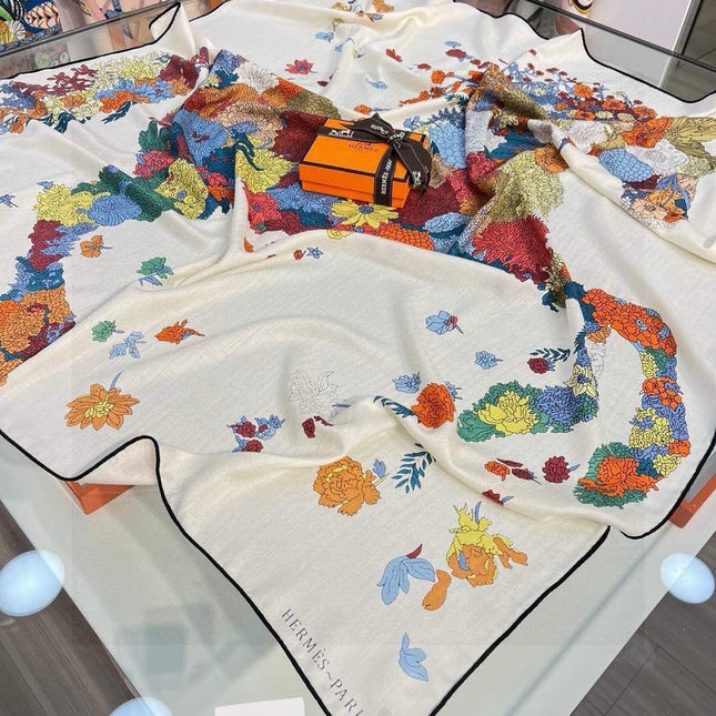 HERMES 26S SCARF 140 IN CASHMERE AND SILK 303340