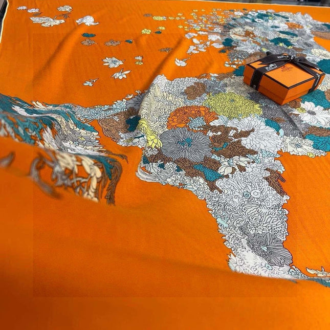 HERMES 26S SCARF 140 IN CASHMERE AND SILK 303341