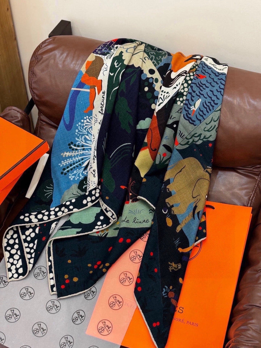 HERMES 26S SCARF 140 IN CASHMERE AND SILK 303101