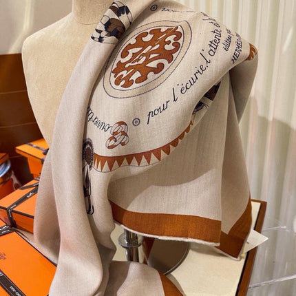 HERMES 26S SCARF 140 IN CASHMERE AND SILK 304240