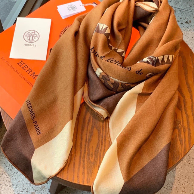 HERMES 26S SCARF 140 IN CASHMERE AND SILK 304241